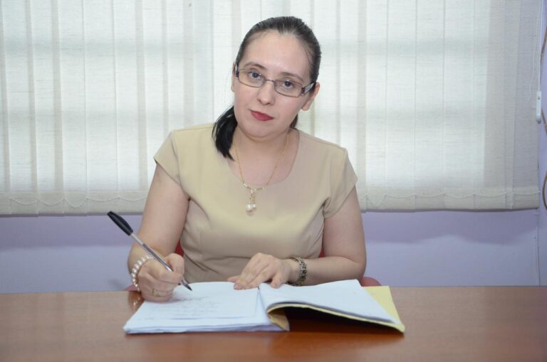 Prisión por agredir a su expareja