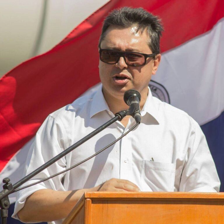 “Hay que aplicar el modelo educativo de Taiwán”