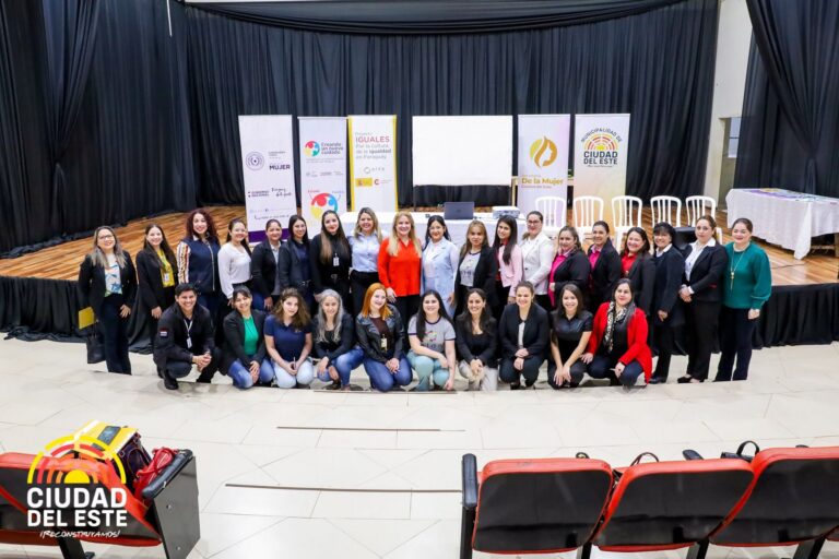 Taller sobre derechos de la mujer