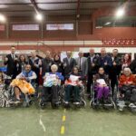 Comunidad taiwanesa y consulado donan sillas de ruedas