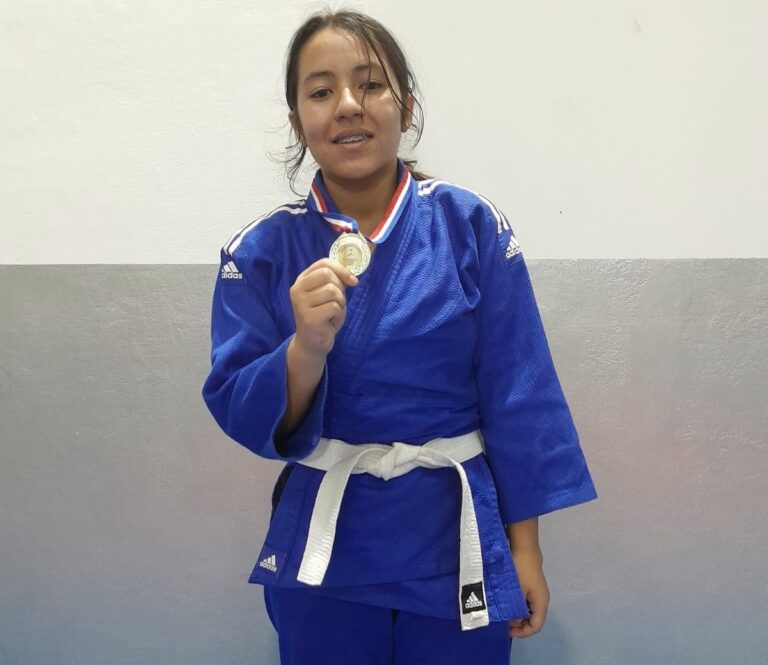 Esteña clasifica a sudamericano de judo