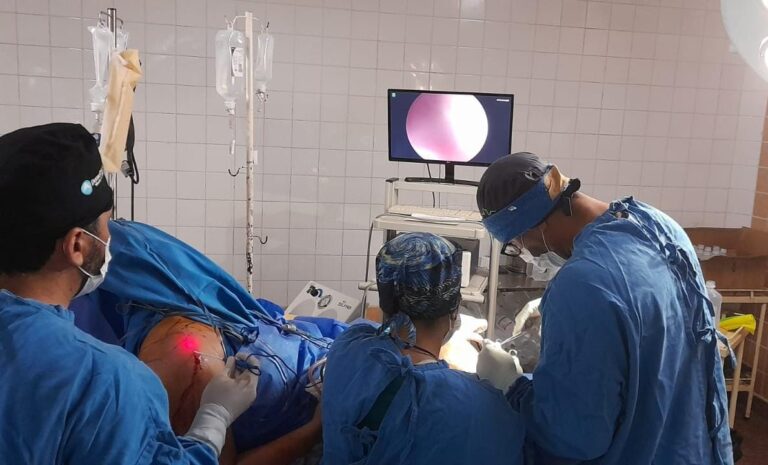 Inédita cirugía de hombro en Ciudad del Este 
