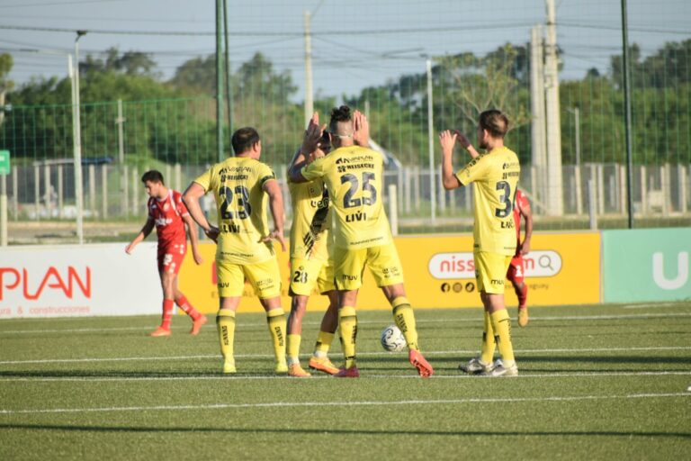 Recoleta hunde más a 3 de Febrero
