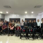 Donan sillas de ruedas a la Gobernación de Alto Paraná