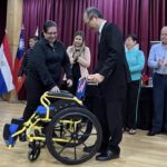 Donan sillas de ruedas en Itapúa