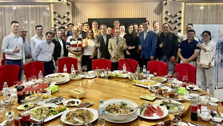 Encuentro de Confraternidad entre Exbecarios de Taiwán y el Consulado