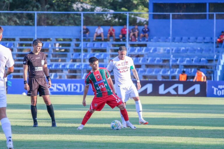 Derrota que hunde a General