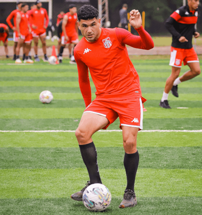 Duelo de fronterizos y necesitados