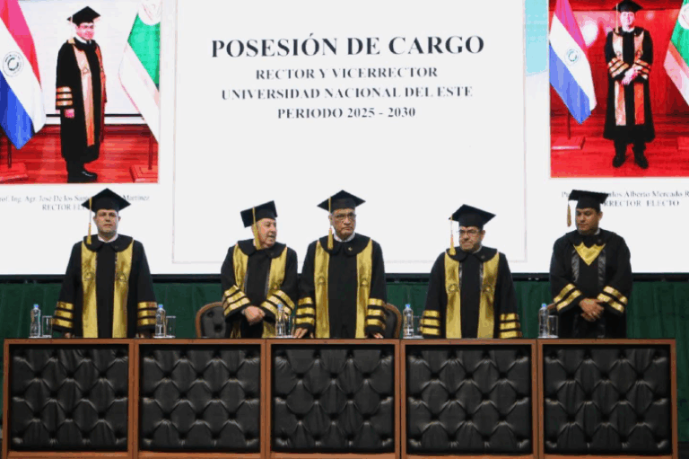 Una noche de compromiso académico en el Mangoré