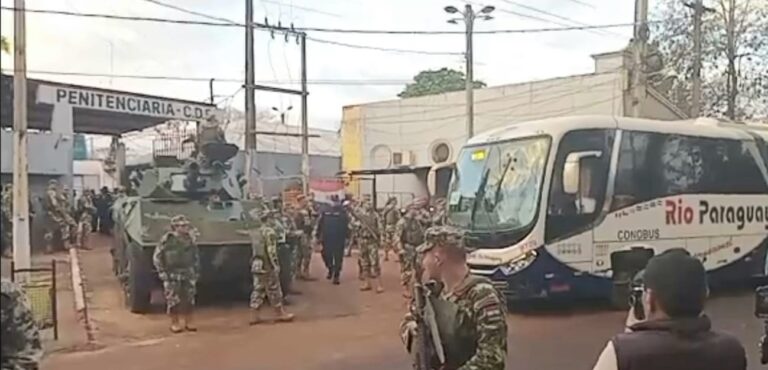 Traslado masivo de reclusos de alta peligrosidad