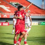 3 de Febrero es cómodo puntero