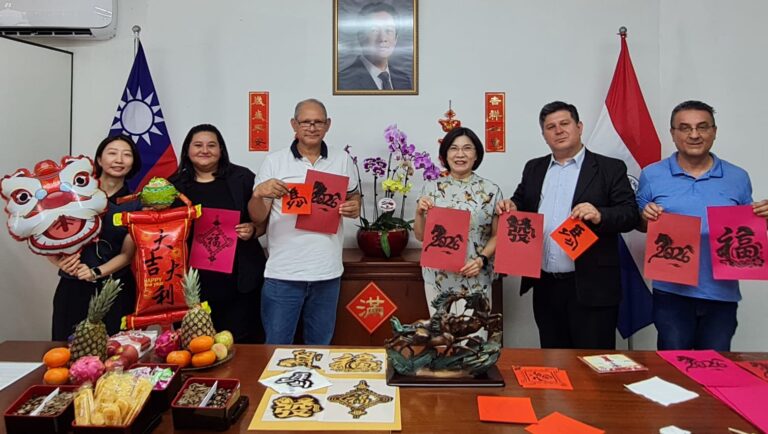 Celebran el Año Nuevo Lunar