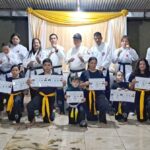 Ceremonia de graduación en Escuela Municipal de Kung Fu